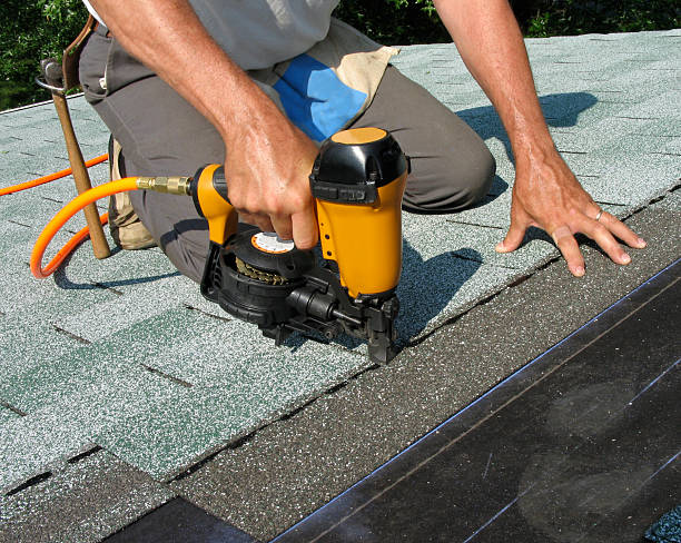 Quick and Trustworthy Emergency Roof Repair Services in Harbor Isle, NY