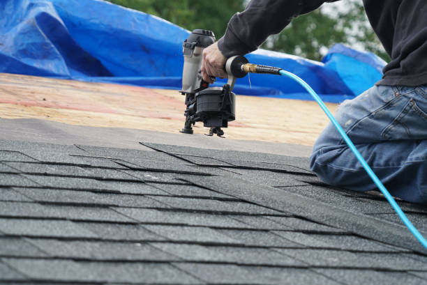 Best Commercial Roof Installation  in Harbor Isle, NY